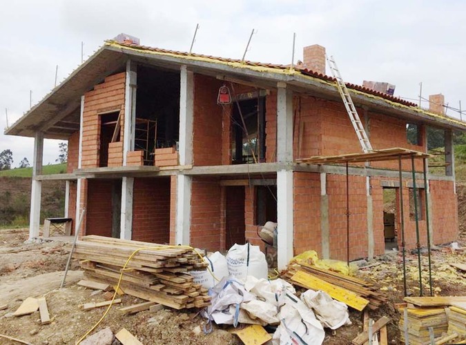 Construccion-casa-rustica-2 670 pixel